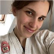 Laureata in Mediazione linguistica offre ripetizioni di lingue straniere e tutte le materie della scuola dell'obbligo